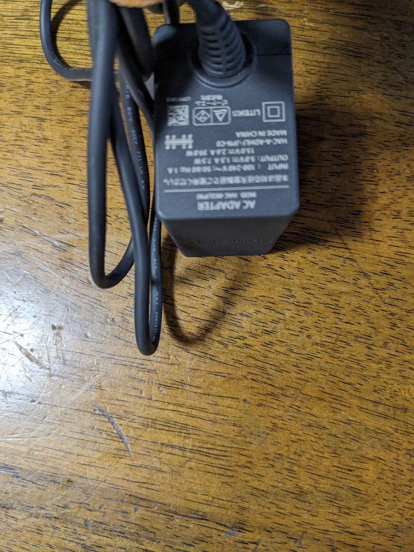 【早い者勝ち！】ジョイコンなし　Nintendo Switch 本体　中古品