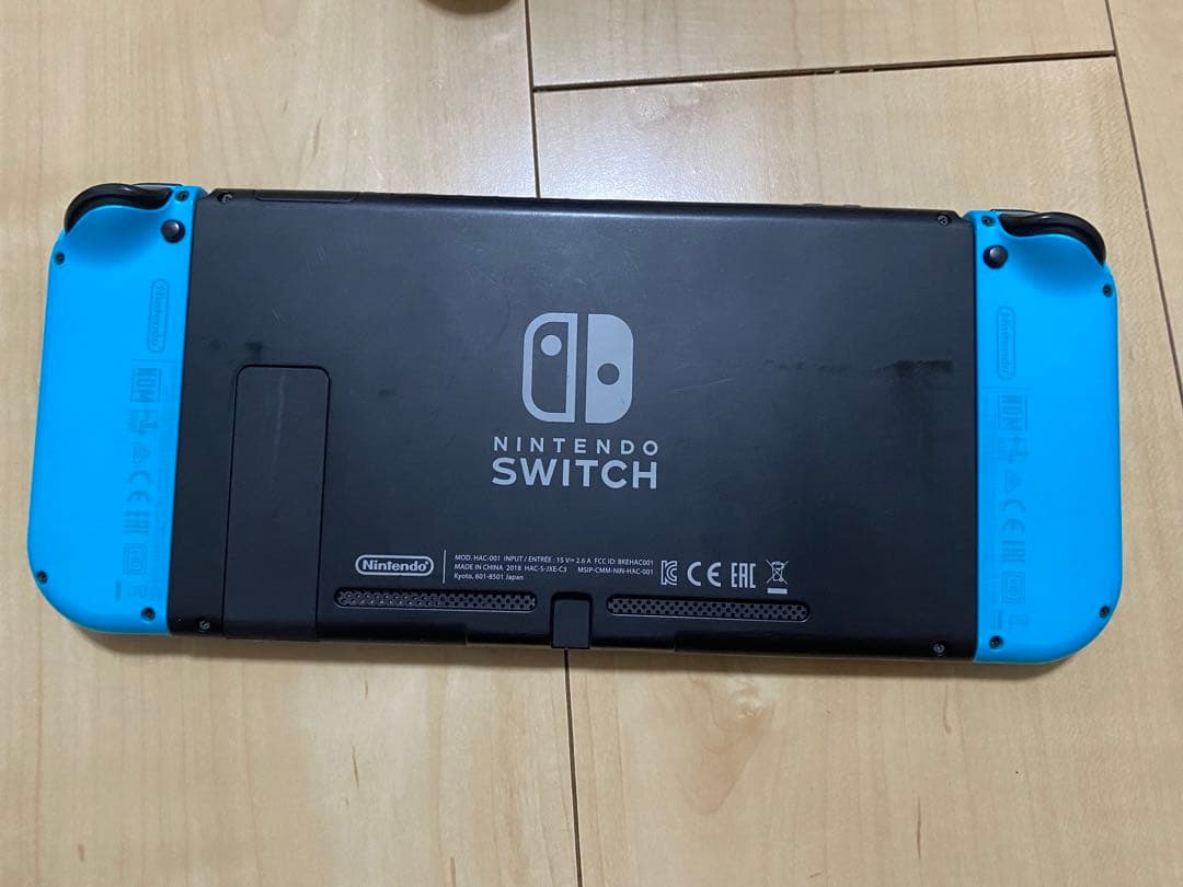 Nintendo Switch 本体 青/赤 コントローラー