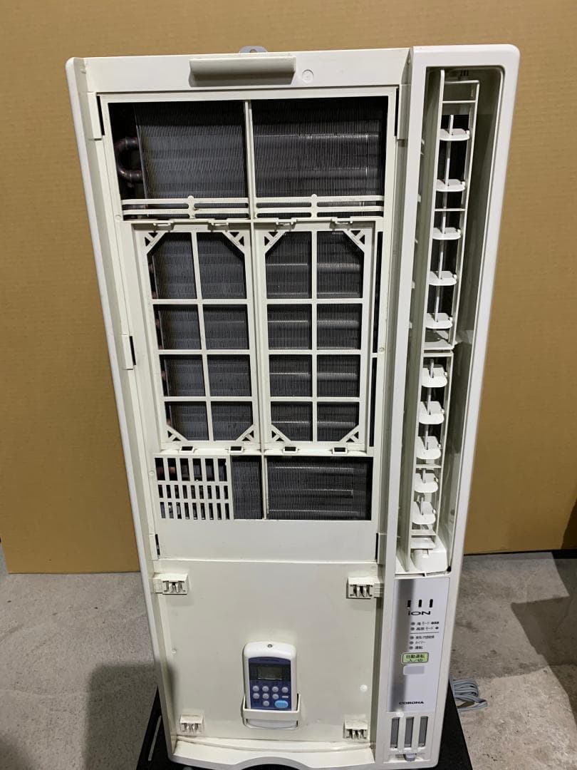 CORONA 窓用エアコン CW-1612　窓枠アリ　純正リモコン付き