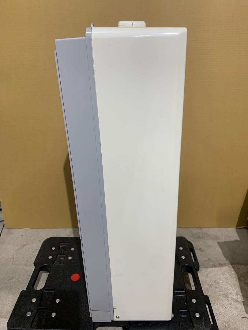 CORONA 窓用エアコン CW-1612　窓枠アリ　純正リモコン付き