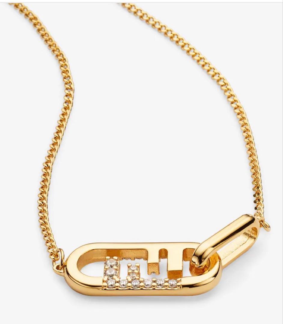 フェンディ　オートロック　ペンダント　美品(値段交渉受付中)