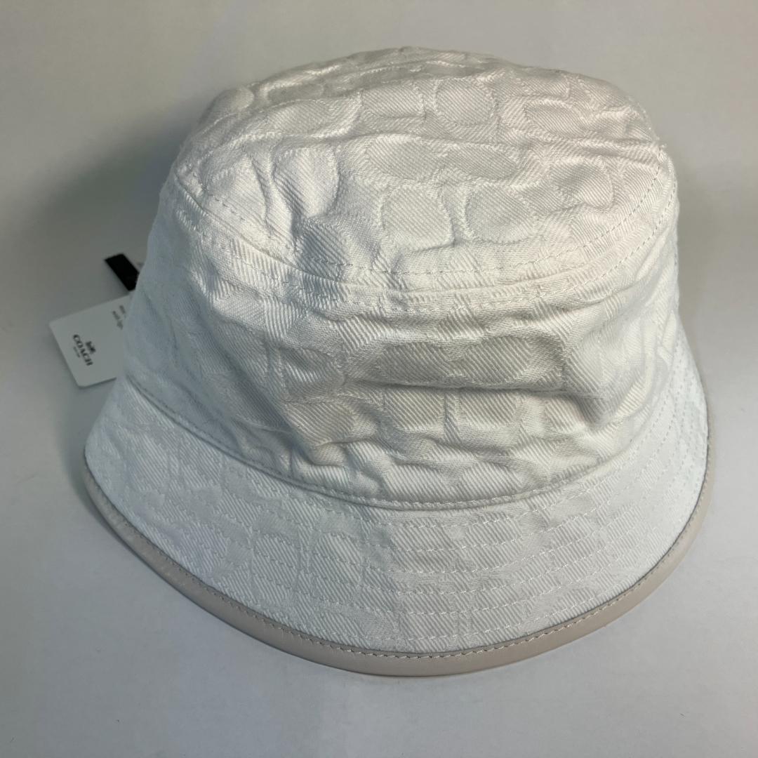 【アメリカ購入】コーチ　バケットハット帽子白シグネチャー　レディース　C9716