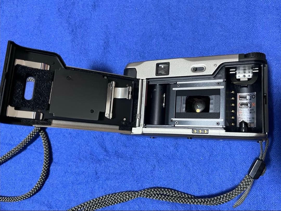【動作未確認】CONTAX Ｔvs コンパクトカメラ 35-85mm シルバー