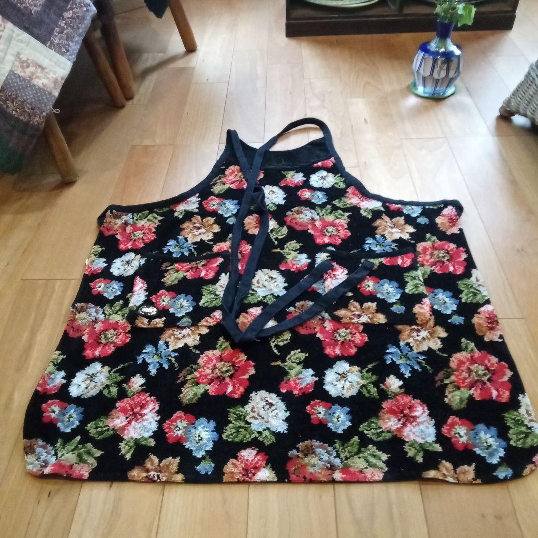 花柄エプロン　　FEILER　　美品