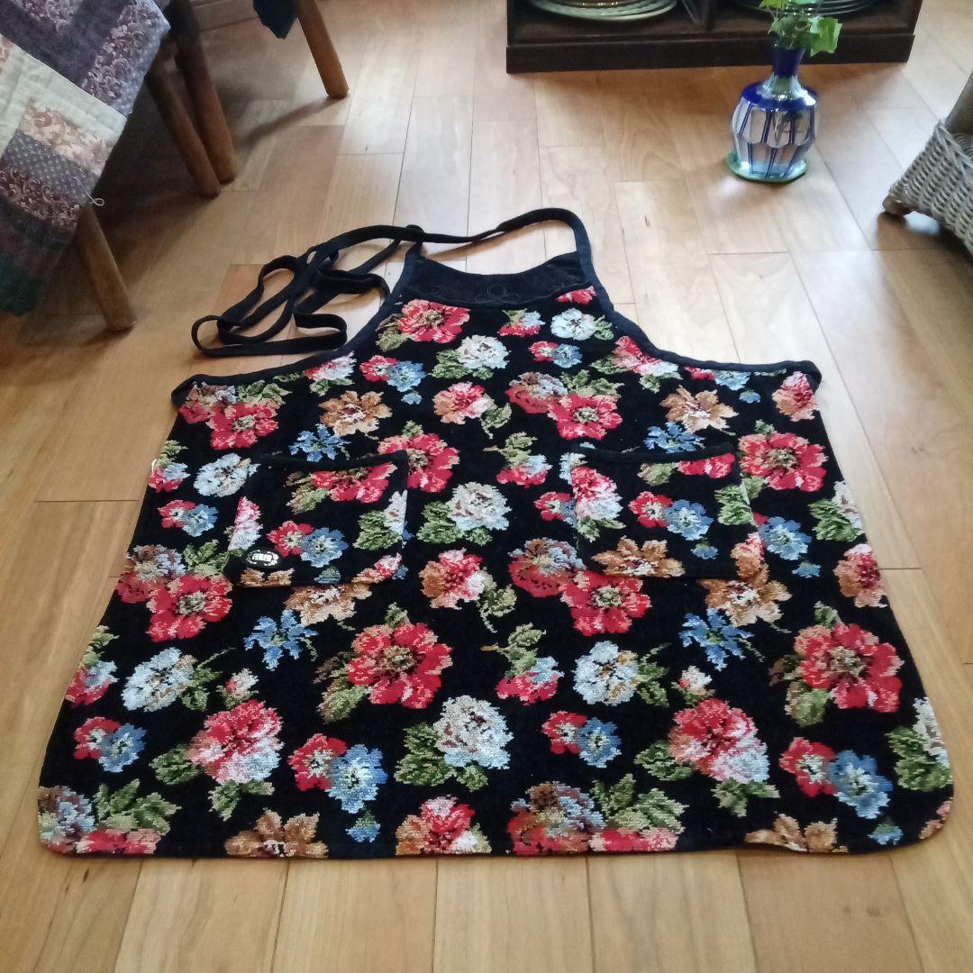 花柄エプロン　　FEILER　　美品