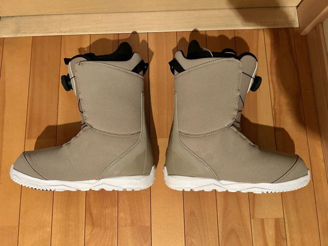 【美品】Burton SWATH Taupe 26.5