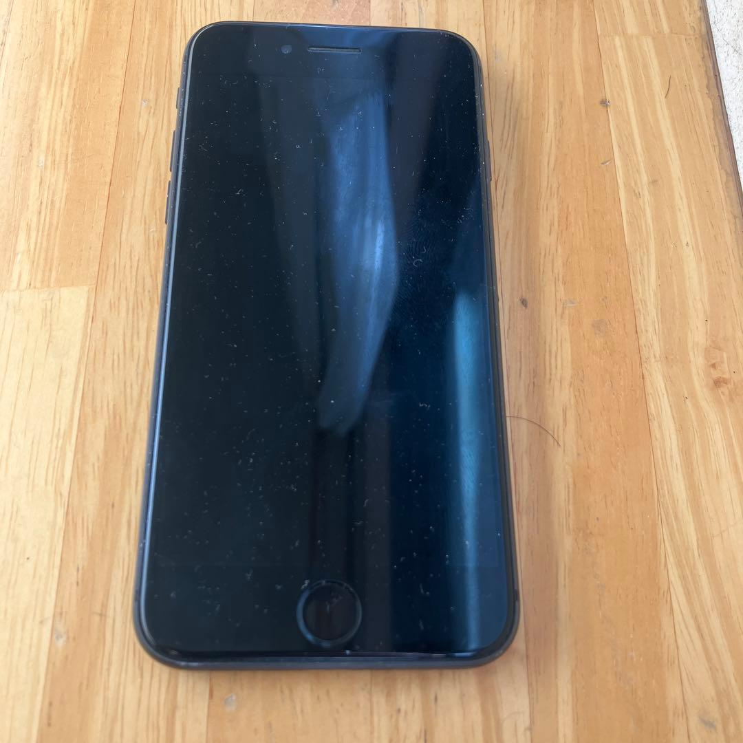 iPhone 8 ブラック 本体