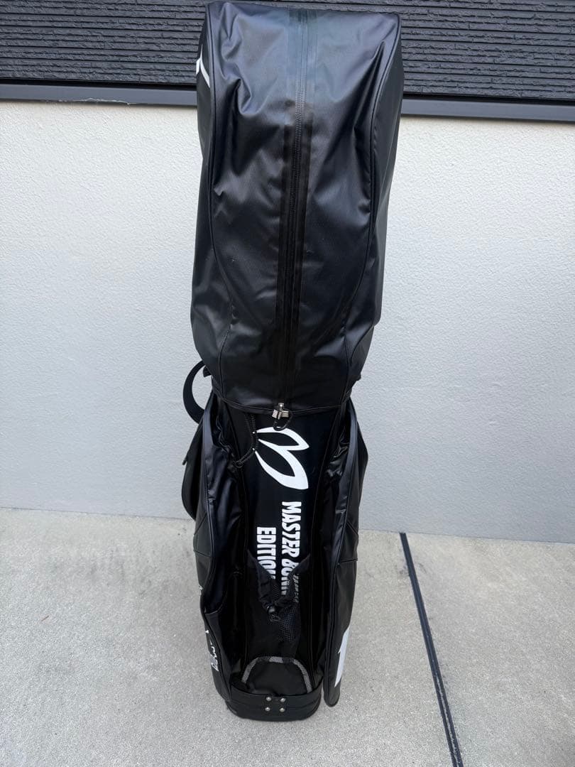 【マスターバーニーエディション］ブラックキャディバッグ