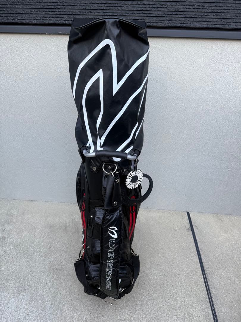 【マスターバーニーエディション］ブラックキャディバッグ