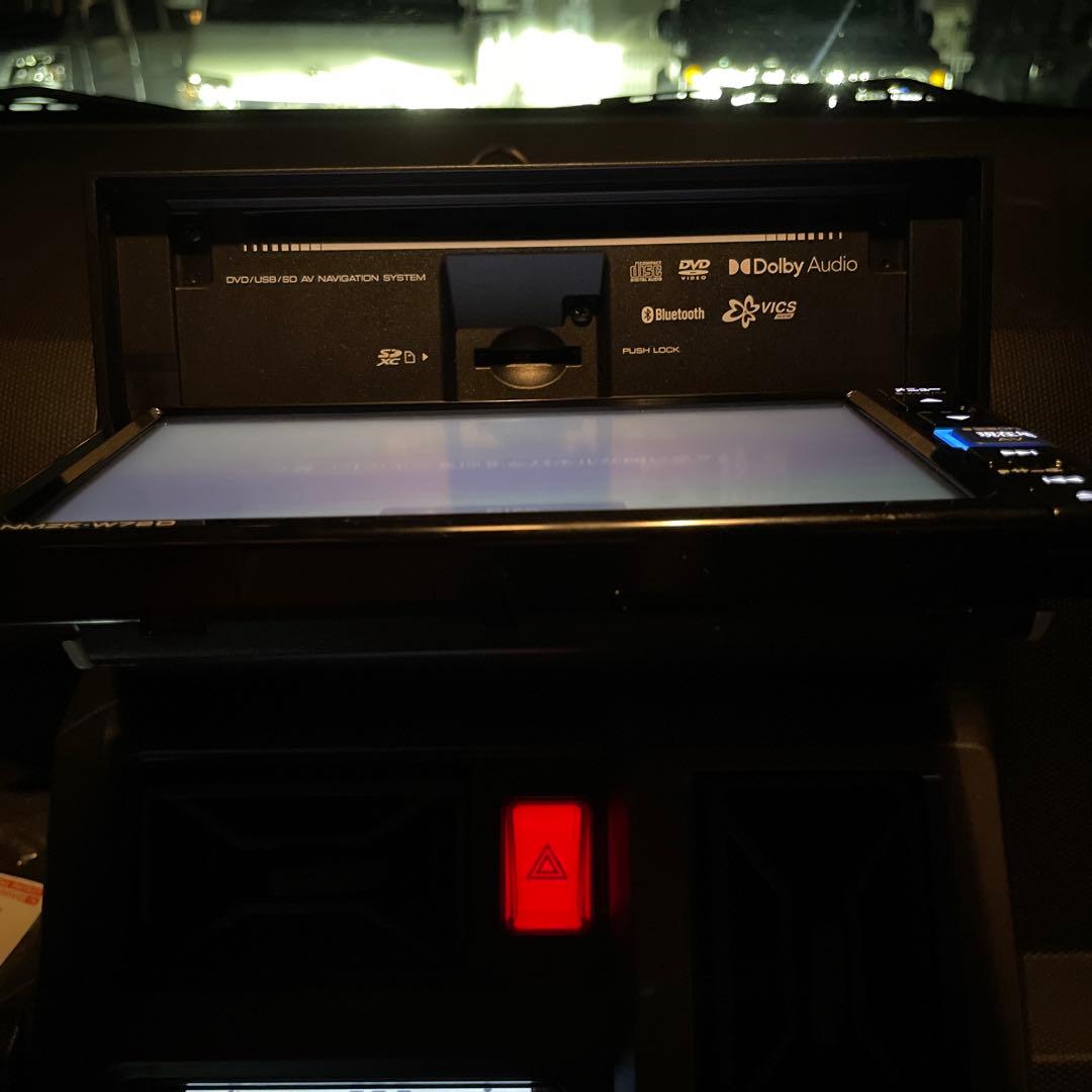ダイハツ純正ワイドエントリーメモリーナビNMZK-W72D