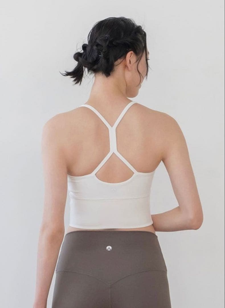 【新品】【SUKALA】ブラトップ付きリブカシュクールトップス／Mサイズ