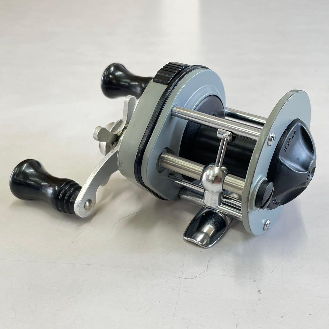 リール PFLUEGER SUPREME 511