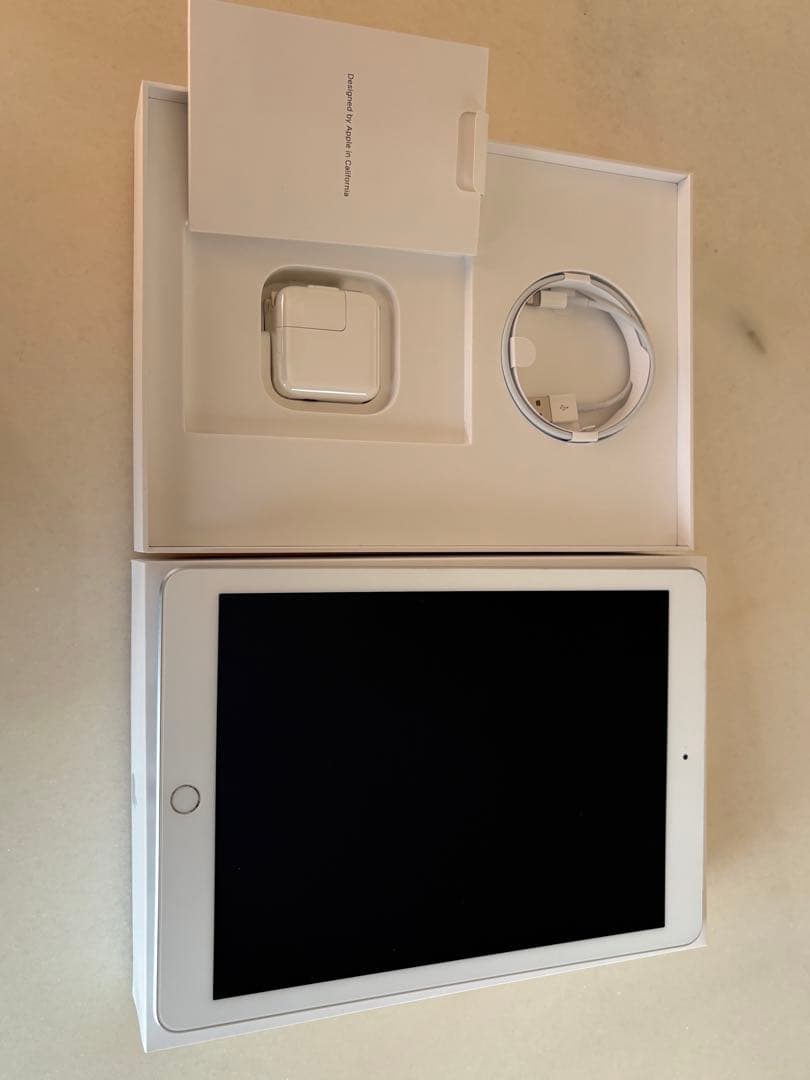 R*x様 iPad 6th Generation Wi-Fi＋Cellular