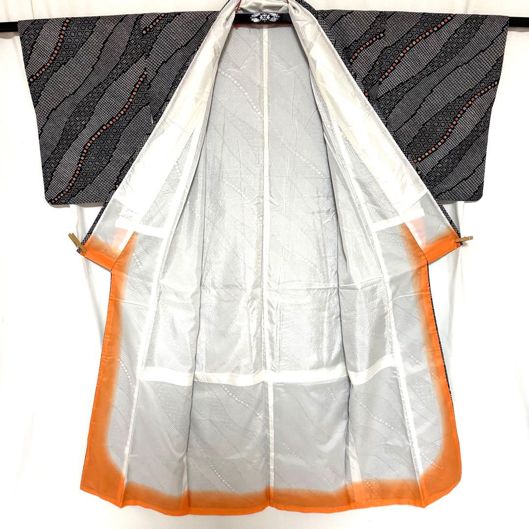 6k15 着物&羽織セット　袷　黒　白　橙色　柄物　和装