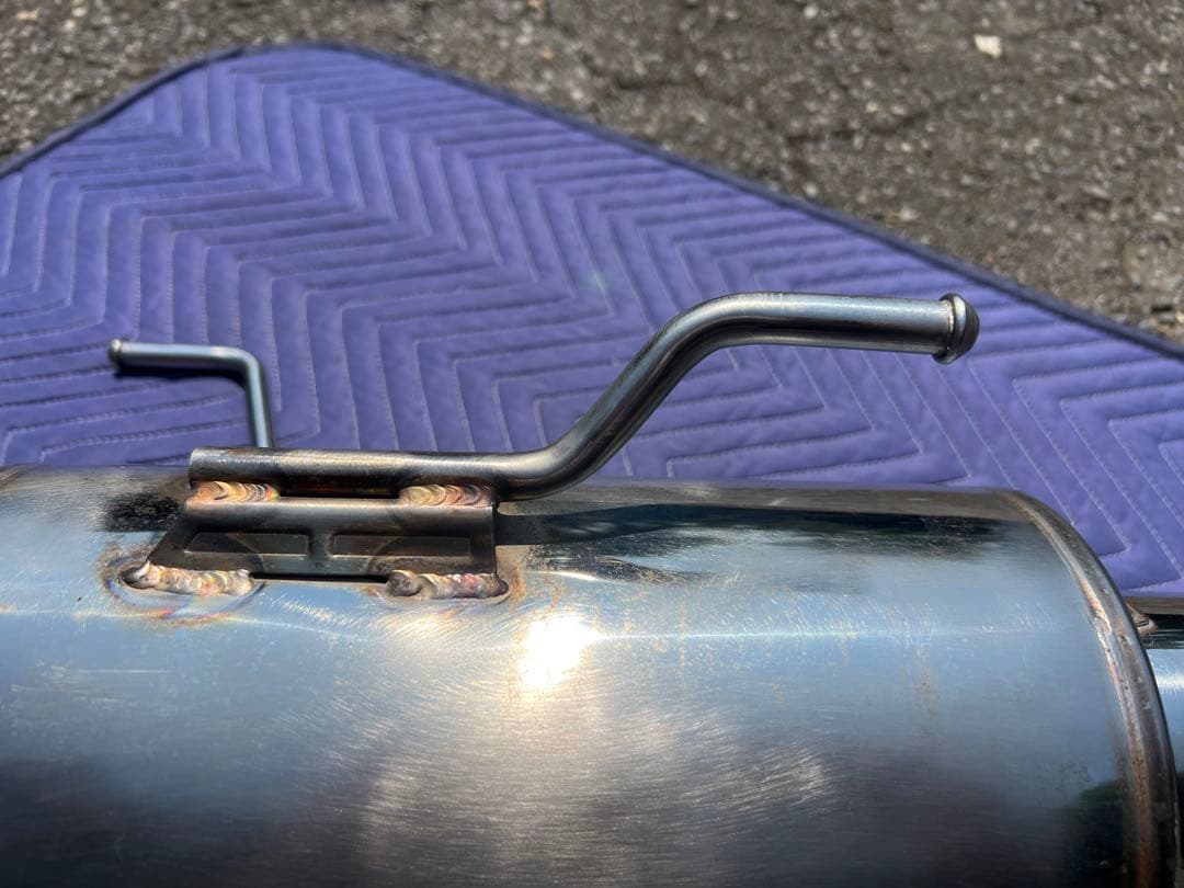 ガナドール　マフラー　フォレスター