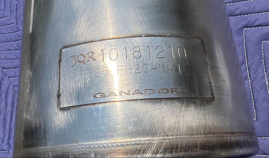 ガナドール　マフラー　フォレスター