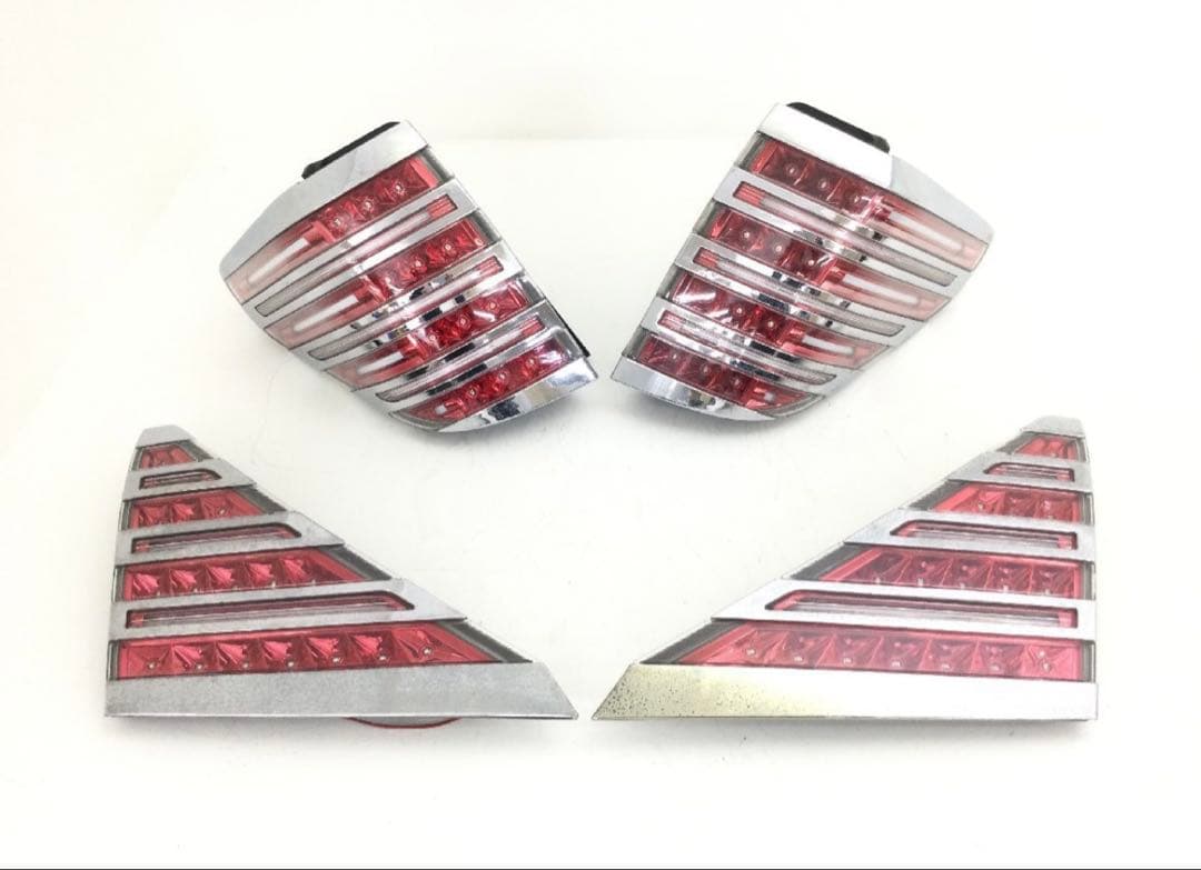 20アルファード 20ヴェルファイア テールランプ