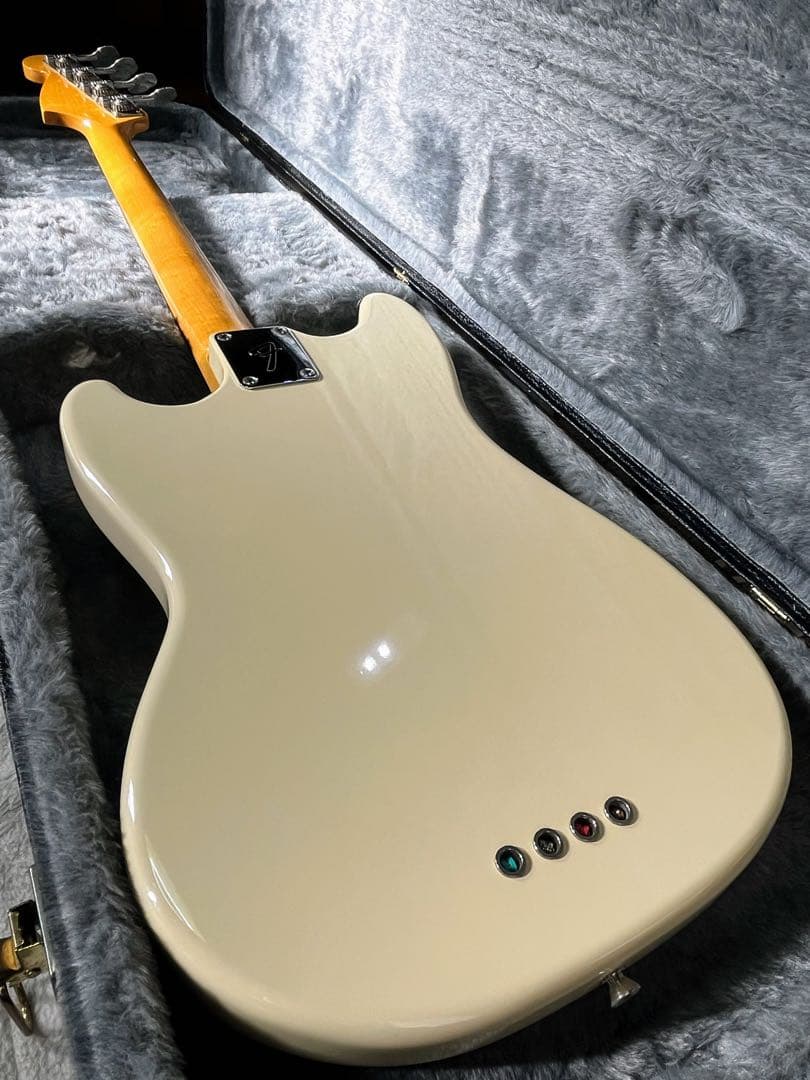 『シンチナ』稀少美品‼️Fender Mustang MB-SD VWH