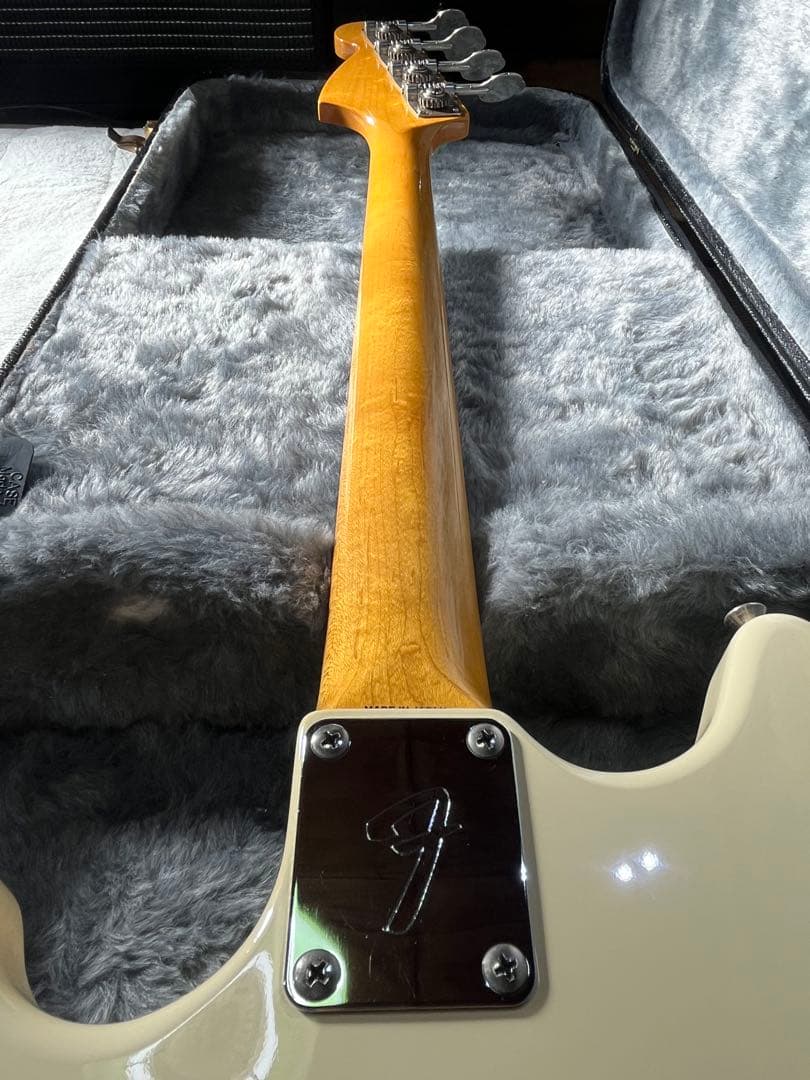 『シンチナ』稀少美品‼️Fender Mustang MB-SD VWH