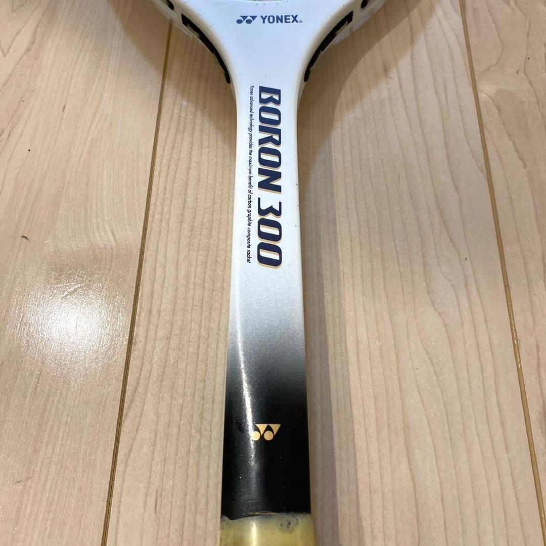 ヨネックス　BORON テニスラケット　軟式　白　黒