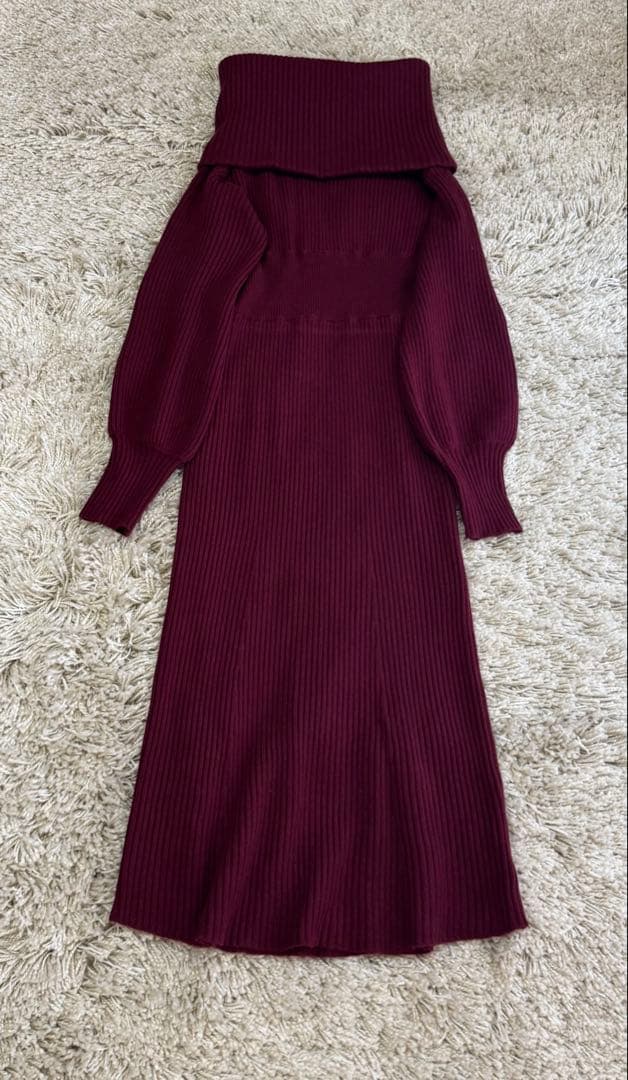 anuans オフショルナローニットワンピース ボルドー