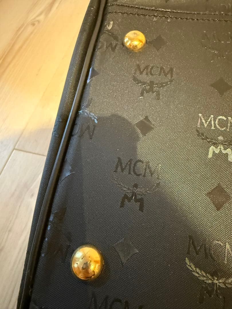 MCM ブラック 総柄ボストンバッグ