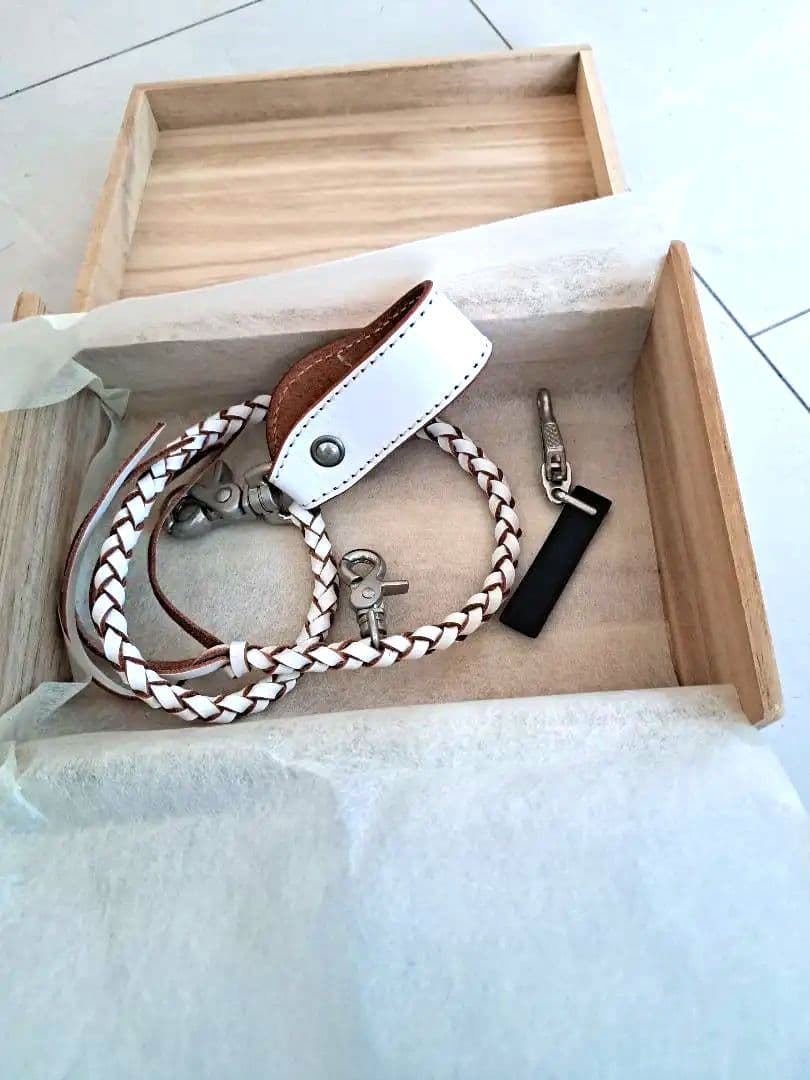 花山　 花柄　京桜　財布　霧箱付き　DEGNERデグナー　白　レア　入手困難