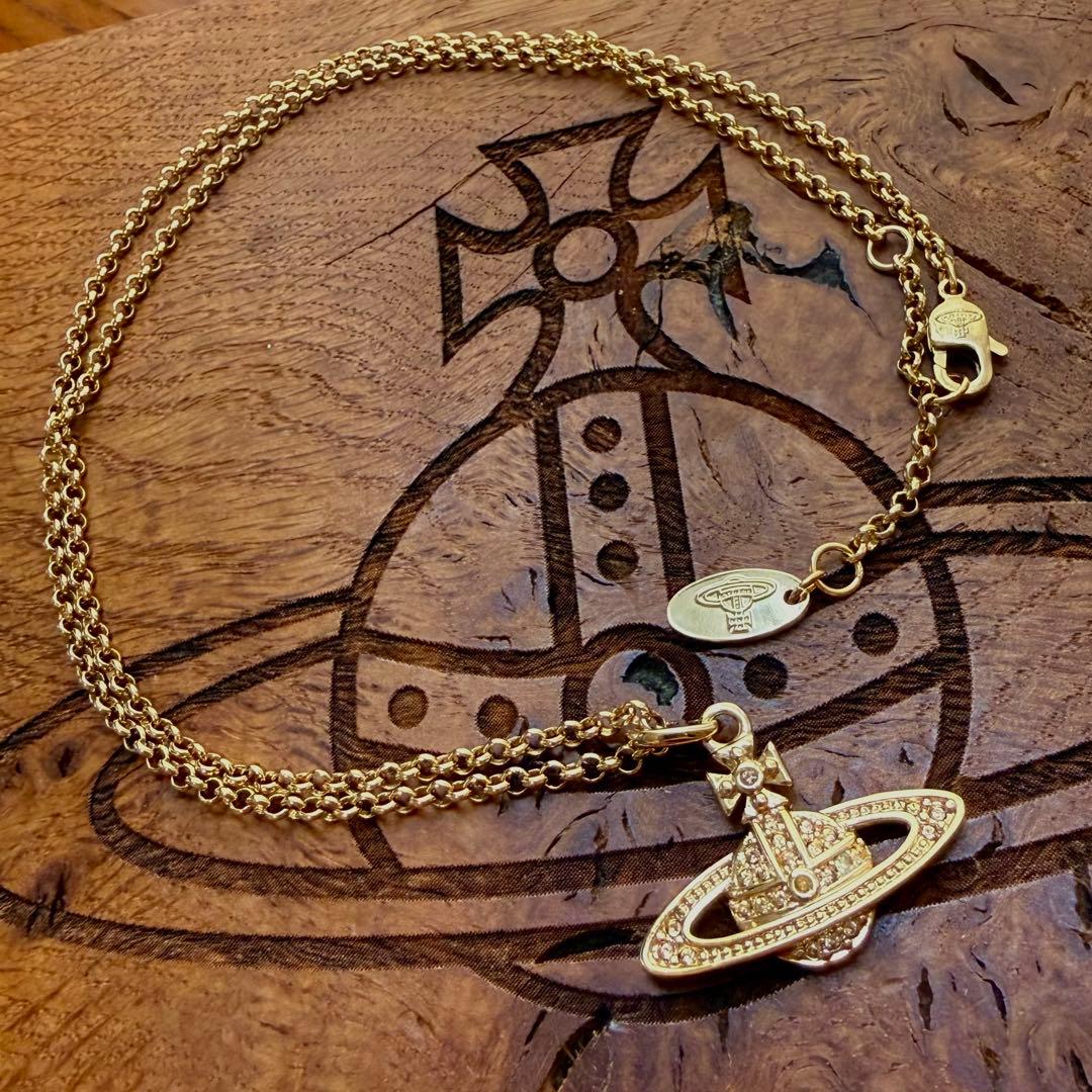 正規品/美品Vivienne Westwood オーブ バスレリーフ ネックレス