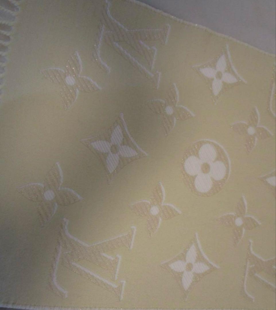 LOUIS VUITTON マフラー