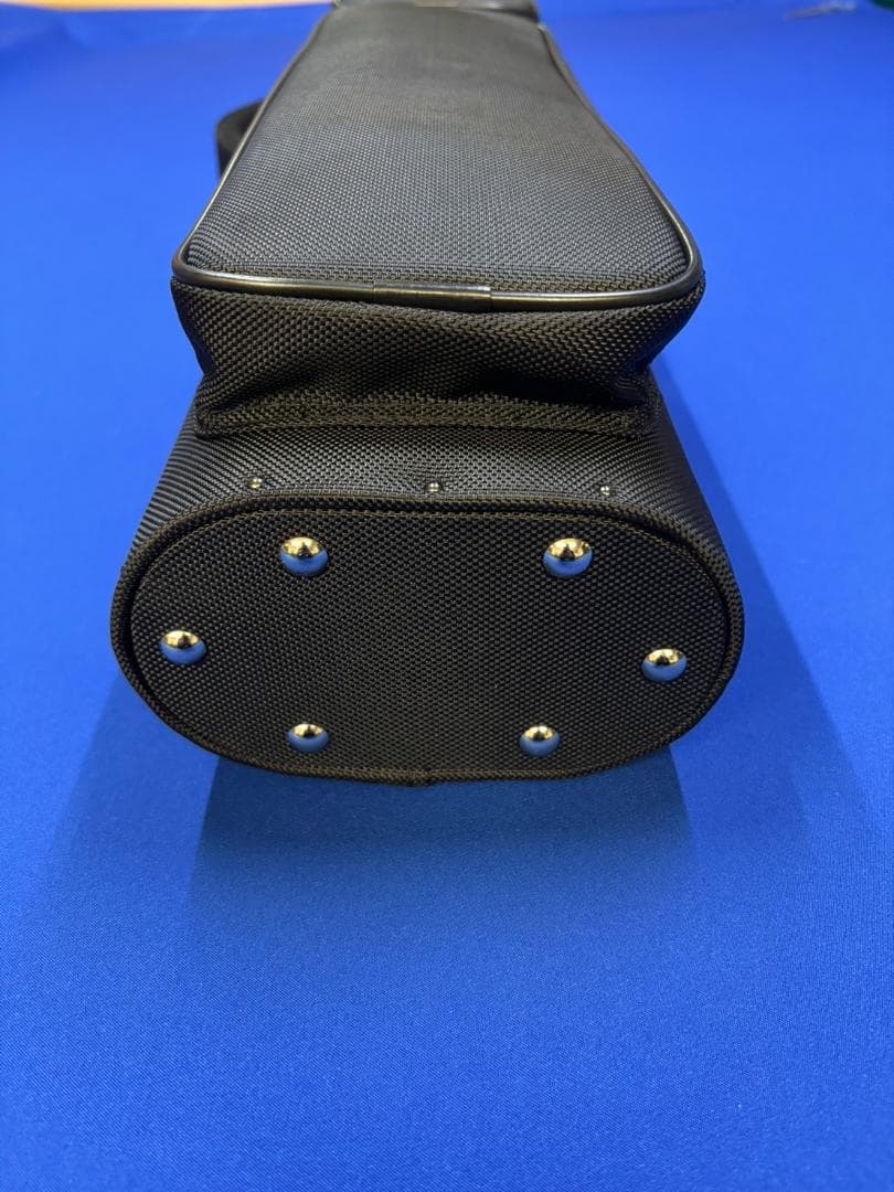 り*う様 ビリヤード　キューケース　4バット 8シャフト　送料無料　ブラック