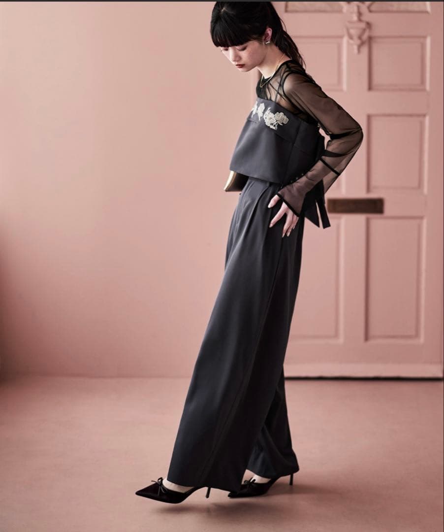 etoll. 3piece刺繍リボンビスチェ＆タックワイドパンツセットアップ