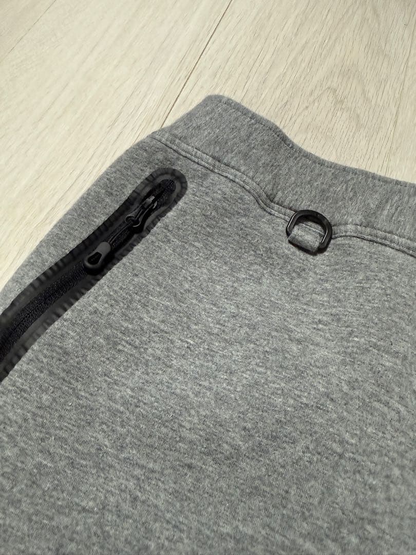 美品 23ss TECH SWEAT TRAINING SHORTS 着用回数少