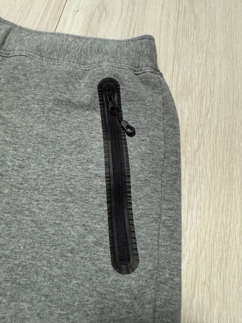 美品 23ss TECH SWEAT TRAINING SHORTS 着用回数少