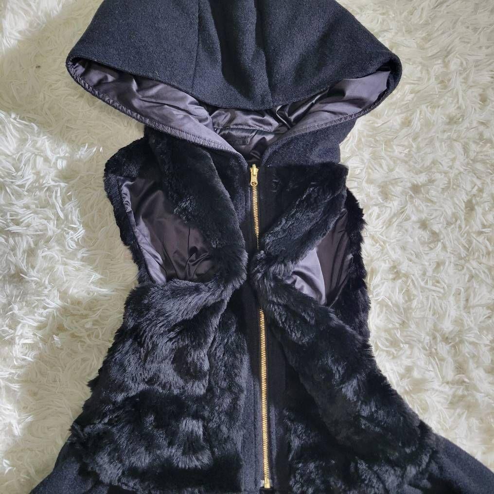 美品☆エポカ　ダウンベスト　ラビットファー　フード　切替　フレア　ペプラム