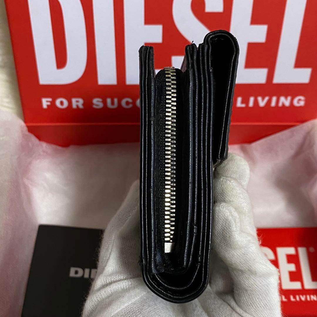 ✨美品✨DIESEL 2つ折り財布 ブラック ロゴ ディーゼル 財布 黒 Dロゴ