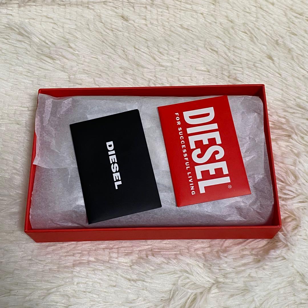 ✨美品✨DIESEL 2つ折り財布 ブラック ロゴ ディーゼル 財布 黒 Dロゴ