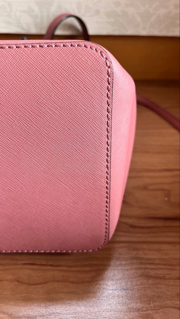 BALLY ピンク ストライプ ビジネスバッグ