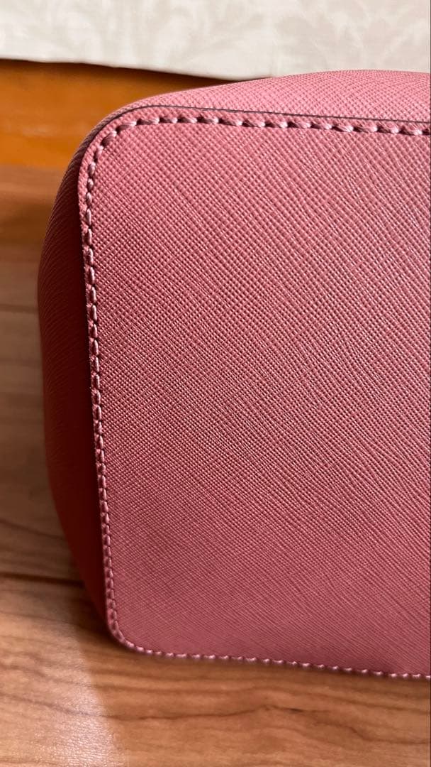 BALLY ピンク ストライプ ビジネスバッグ