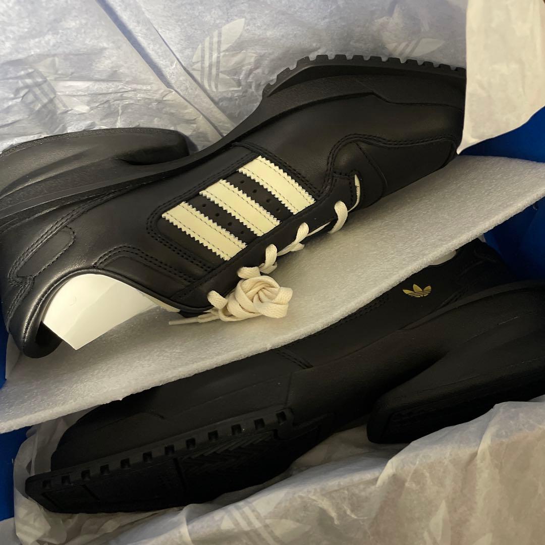 24.5 adidas Forum Cubism SQ フォーラム キュビズム