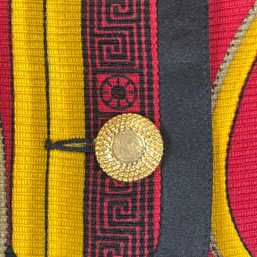 レア VERSACE ヴェルサーチ 金ボタン 総柄 短丈 テーラードジャケット