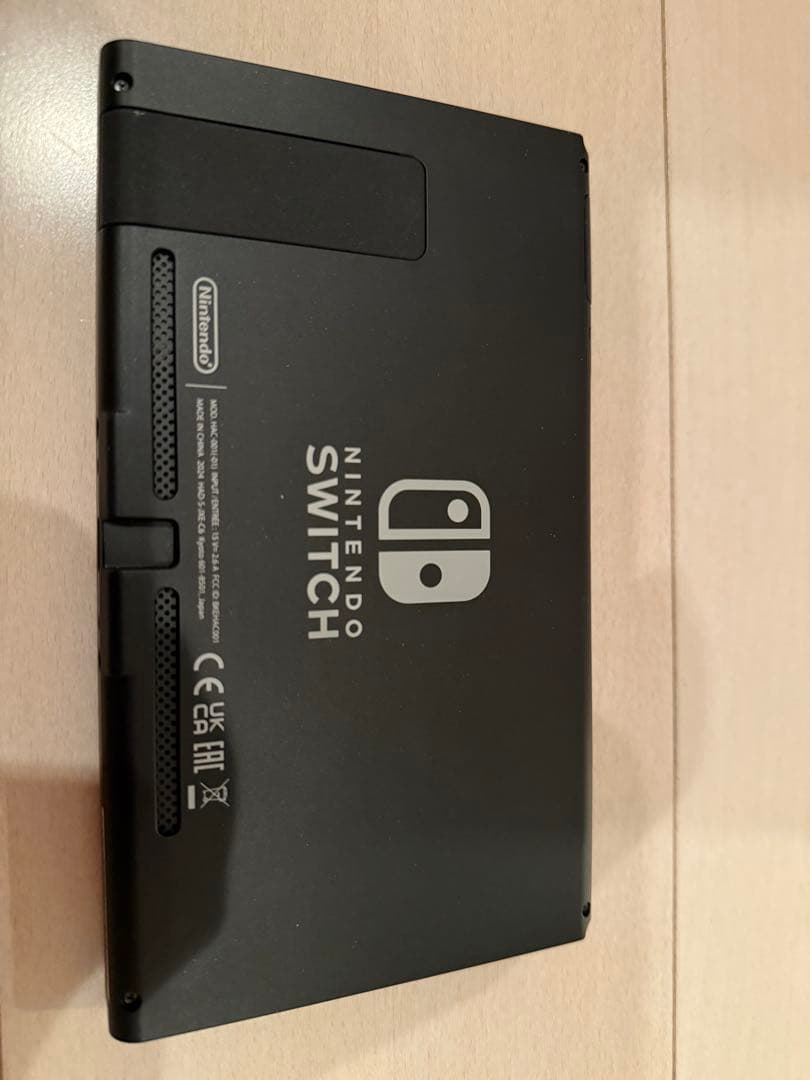 美品　Nintendo Switch　バッテリー強化版　　 2024年製