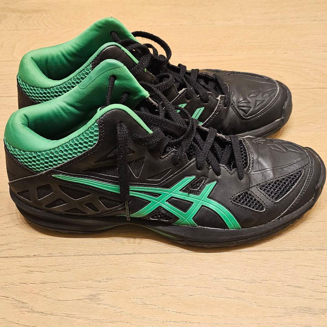 【使用回数1回のみ！】asics バスケシューズGELHOOP V7旧 モデル