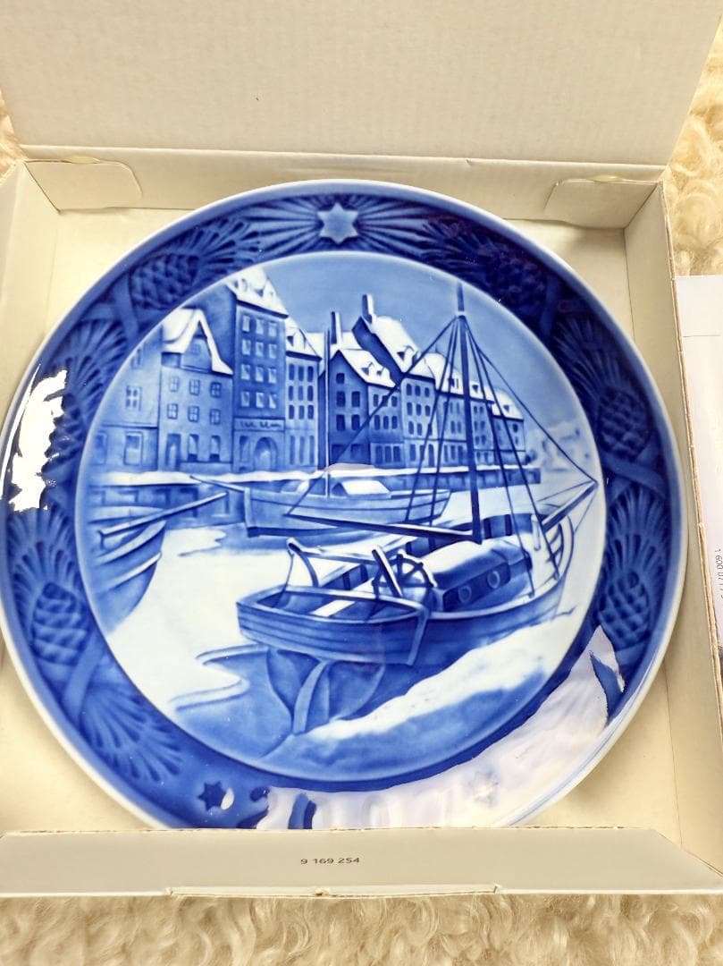 ロイヤルコペンハーゲン　100周年センテニアルプレート5枚・イヤープレート1枚