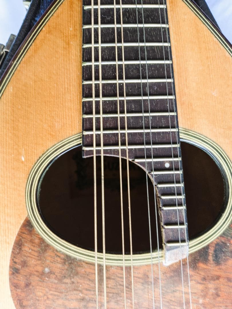 ✨SUZUKI M-30 木製 8弦マンドリン 本体 ＋ 専用ハードケース付き✨