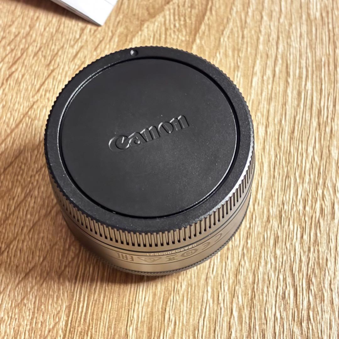 CANON EF-M 22mm F2 STM キャノン　レンズ