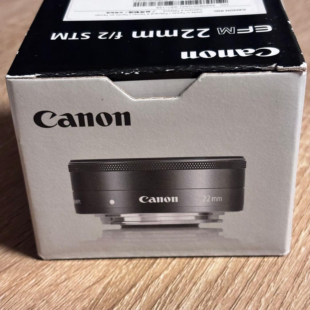 CANON EF-M 22mm F2 STM キャノン　レンズ