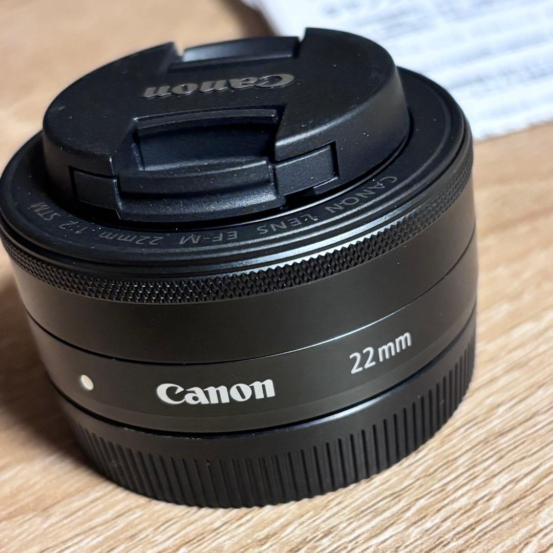 CANON EF-M 22mm F2 STM キャノン　レンズ