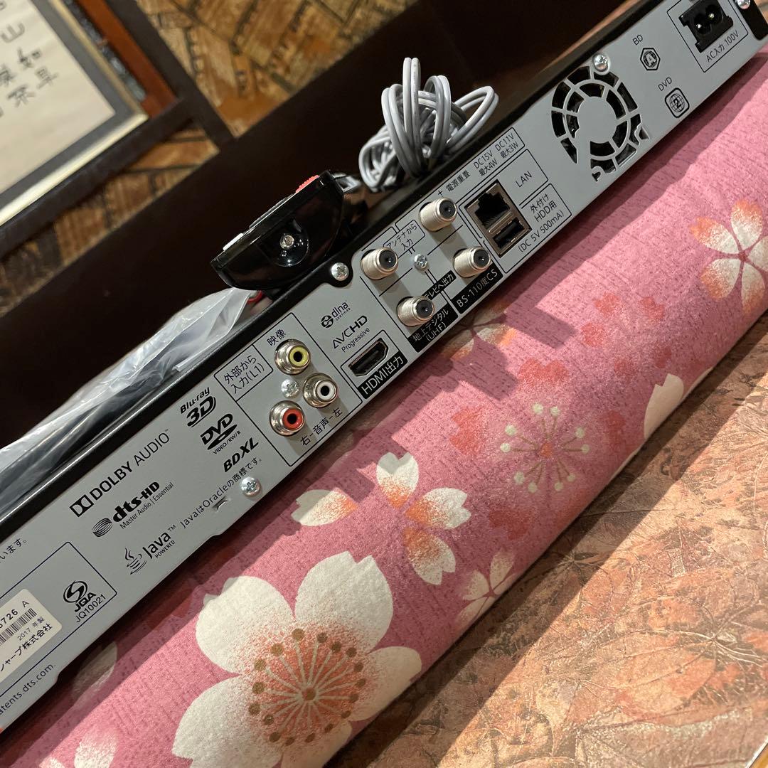 シャープ　BD-NW510 12倍　500GB 2番組W録　純正リモ等付フル装備