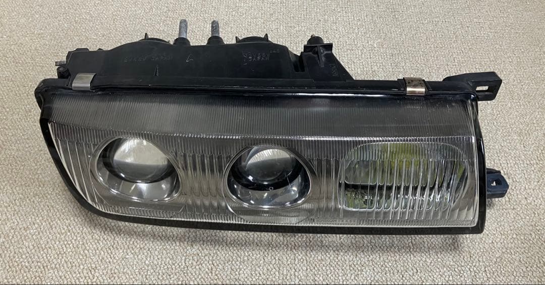 A31セフィーロ ヘッドライト 左右セット