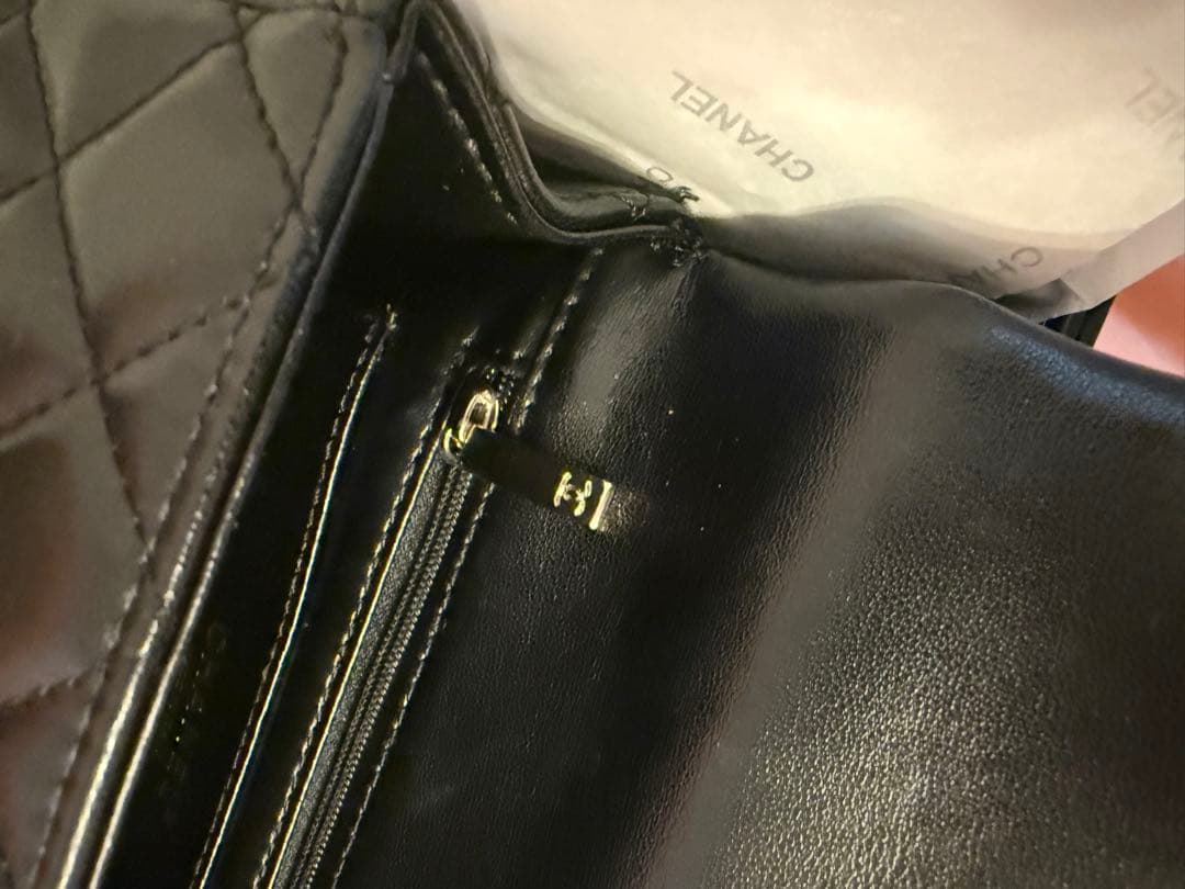 CHANEL トップハンドル フラップ ラムスキン